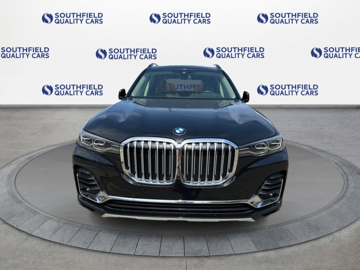 Used 2021 BMW X7 xDrive40i AWD/4WD image 9