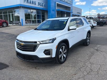 Used 2023 Chevrolet Traverse LT w/ LT Premium Package