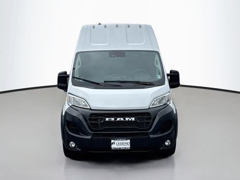 Used 2024 RAM ProMaster 3500 w/ Convenience Group FWD image 2