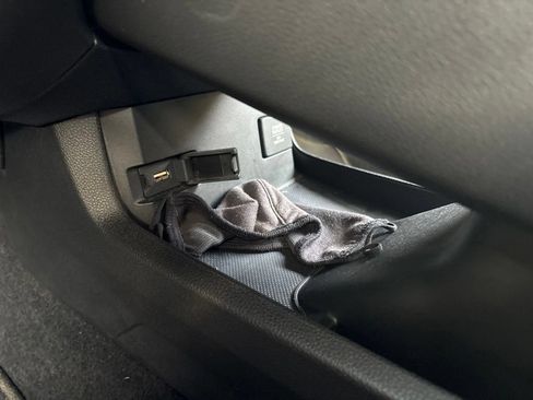 Used 2016 Honda Civic Touring image 25