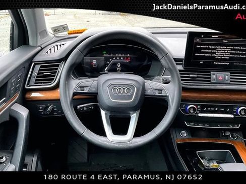 Used 2023 Audi Q5 2.0T Premium Plus w/ Premium Plus Package AWD/4WD image 5