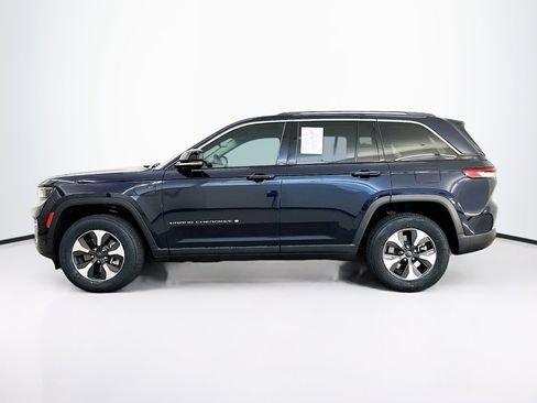 Used 2022 Jeep Grand Cherokee Limited 4xe w/ Luxury Tech Group II image 4