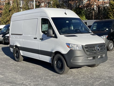 New 2025 Mercedes-Benz Sprinter 2500 image 4