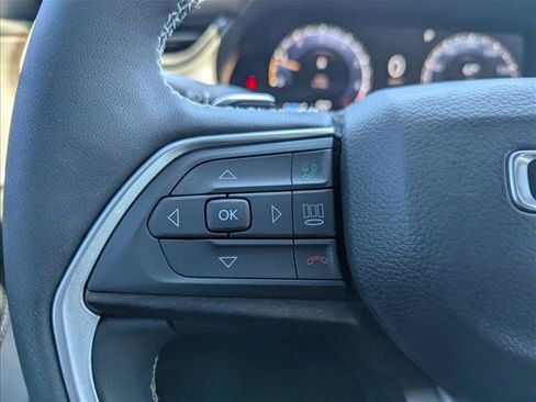 New 2026 Jeep Grand Cherokee Limited w/ Limited Altitude Package AWD/4WD image 13
