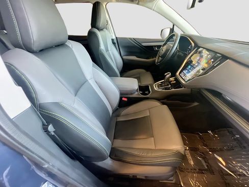 Used 2025 Subaru Outback Onyx Edition XT w/ Popular Package #2 AWD/4WD image 28