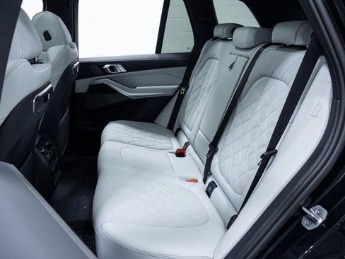 New 2026 BMW X5 xDrive40i image 25