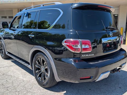 Used 2017 Nissan Armada Platinum w/ Captain Seat Package RWD image 5