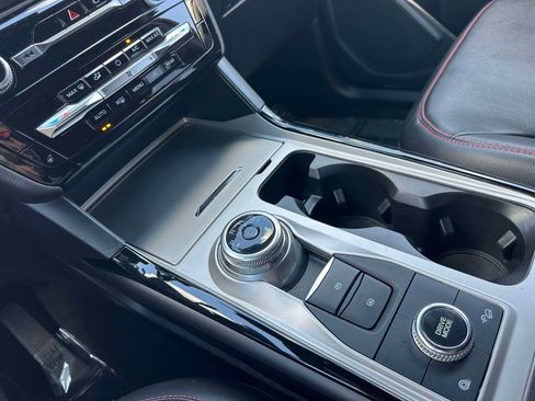 Used 2023 Ford Explorer ST-Line AWD/4WD image 13