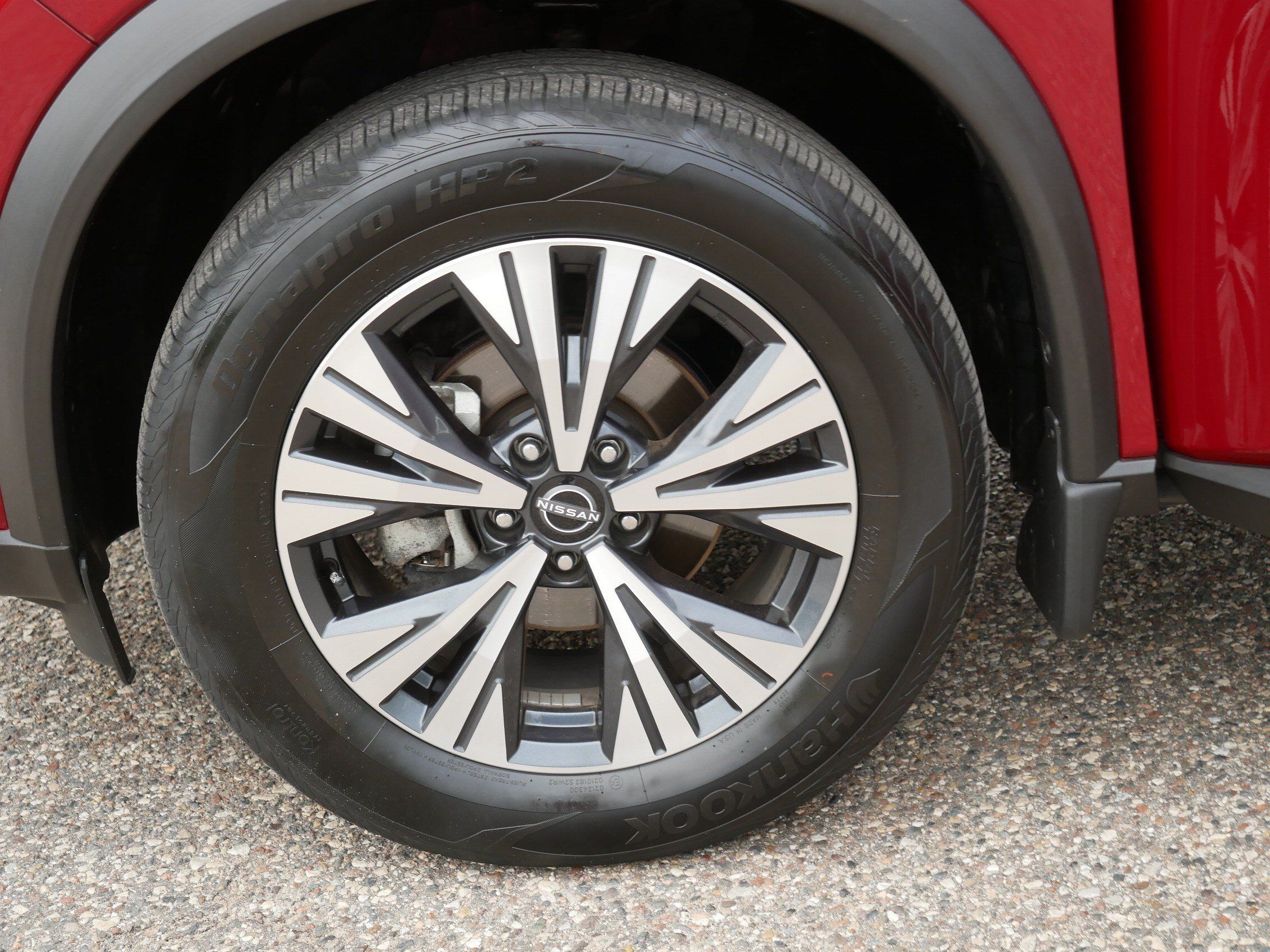 Certified 2023 Nissan Rogue SV AWD/4WD image 15