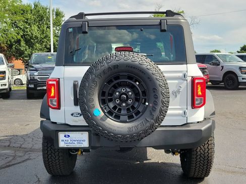 New 2026 Ford Bronco 2-Door w/ Sasquatch Package AWD/4WD image 5