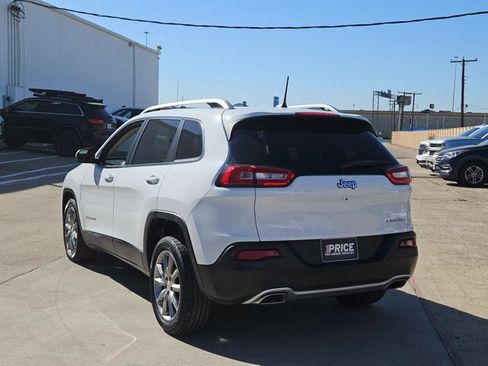 Used 2018 Jeep Cherokee Limited w/ Technology Group image 7