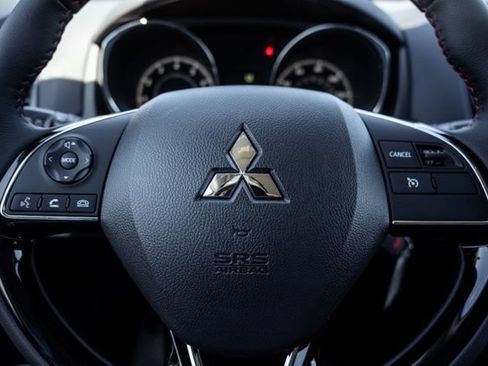 New 2026 Mitsubishi Outlander Sport LE AWD/4WD image 16