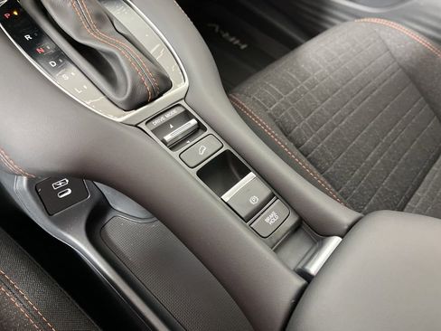 New 2026 Honda HR-V Sport image 32