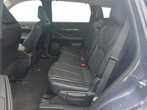 Used 2023 INFINITI QX60 Sensory w/ Cargo Package image 16