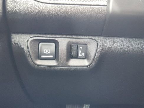 Used 2018 GMC Acadia SLE w/ Driver Alert Package I FWD image 22