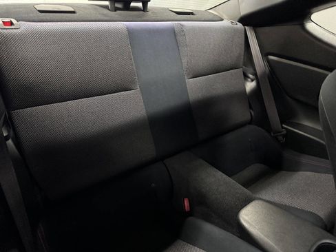 Used 2013 Subaru BRZ Premium w/ Popular Pkg 2C image 38