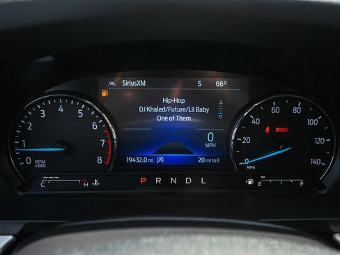 Certified 2024 Ford Explorer XLT w/ Equipment Group 202A AWD/4WD image 39