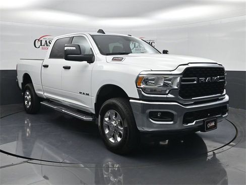 Used 2023 RAM 2500 Big Horn w/ Level 1 Equipment Group image 5