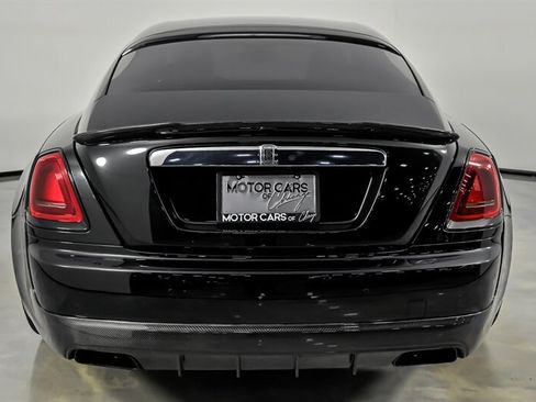 Used 2016 Rolls-Royce Wraith RWD image 9