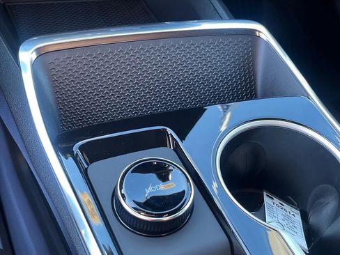 New 2026 Chevrolet Equinox LT w/ Midnight Edition image 18