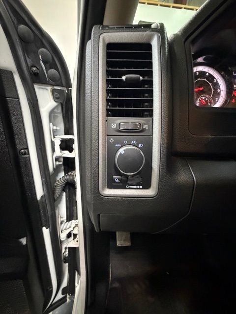 Used 2021 RAM 1500 Tradesman AWD/4WD image 17
