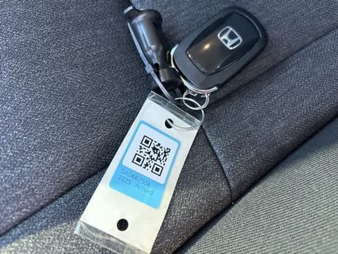 Certified 2025 Honda Accord LX image 23