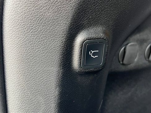 Used 2022 Jeep Cherokee Latitude Lux image 17