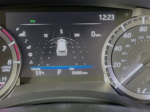 Used 2024 Toyota Highlander LE image 22