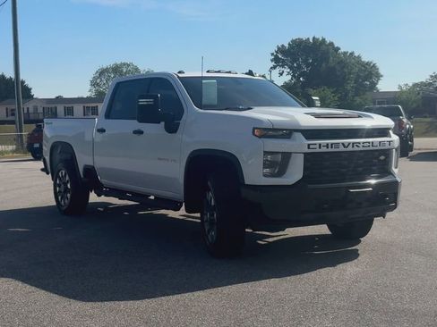 Certified 2023 Chevrolet Silverado 2500 Custom w/ Custom Value Package image 6