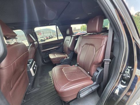 Used 2022 Ford Expedition Limited AWD/4WD image 18