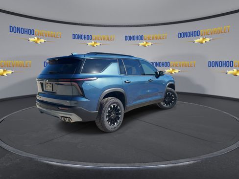 New 2026 Chevrolet Traverse Z71 w/ Driver Confidence Package AWD/4WD image 11