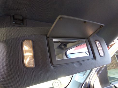 Used 2016 Chevrolet Suburban LT image 69