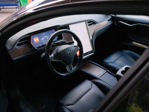 Used 2017 Tesla Model S 100D image 47