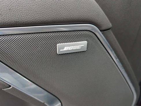 Certified 2022 GMC Sierra 1500 SLT w/ SLT Convenience Package image 20