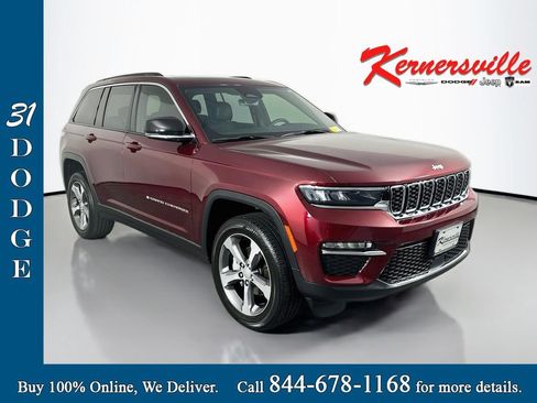 Used 2025 Jeep Grand Cherokee Limited AWD/4WD image 1