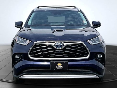 Used 2020 Toyota Highlander Platinum AWD/4WD image 6