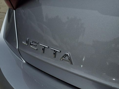 Certified 2024 Volkswagen Jetta Sport FWD image 22