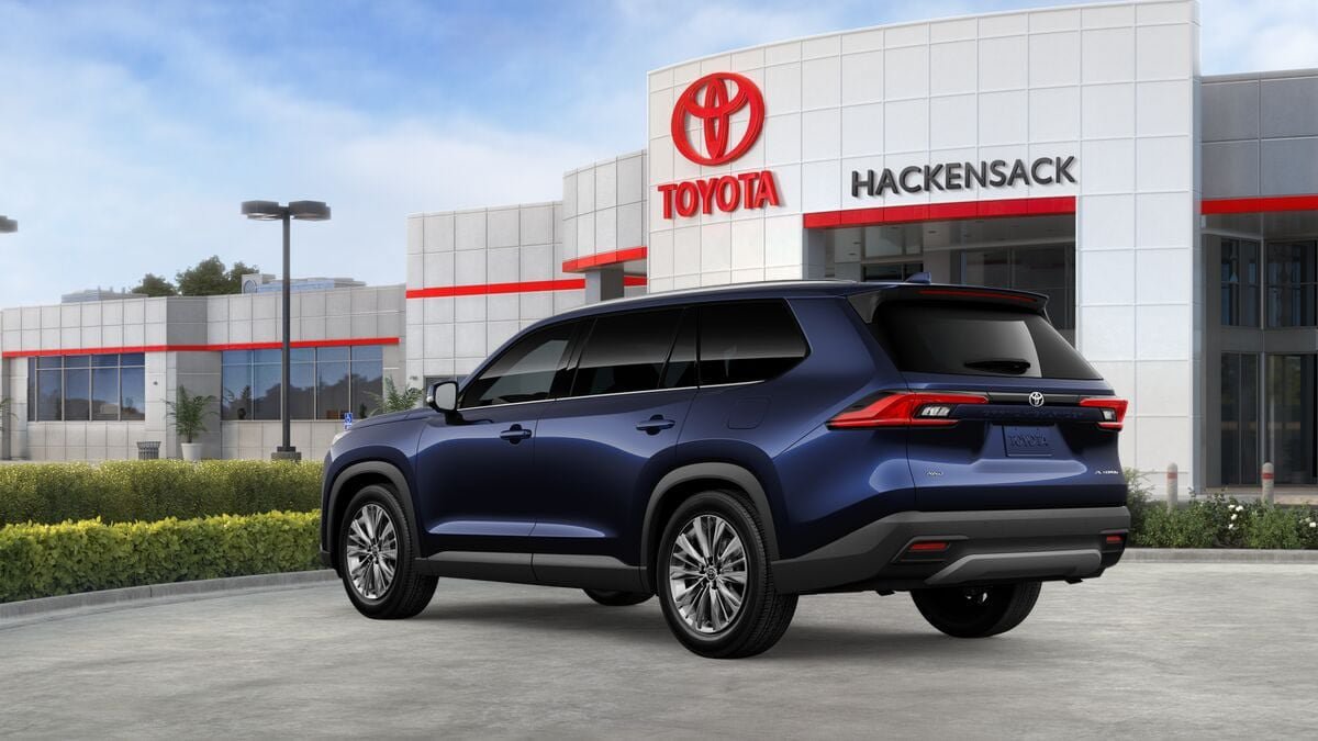 New 2026 Toyota Grand Highlander AWD image 6