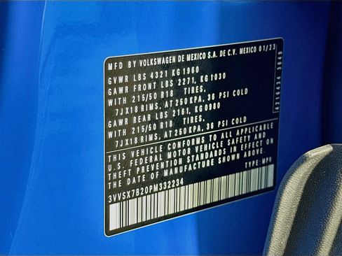 Used 2023 Volkswagen Taos SE w/ Black Wheel Package FWD image 12