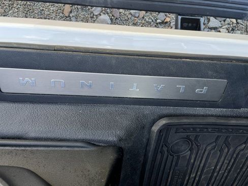Used 2022 Ford F350 Platinum w/ FX4 Off-Road Package image 30