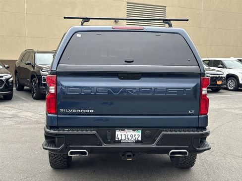 Used 2019 Chevrolet Silverado 1500 LT Trail Boss AWD/4WD image 4