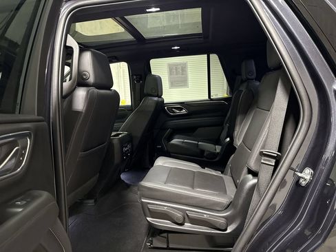 Used 2023 Chevrolet Tahoe Z71 w/ Luxury Package AWD/4WD image 24