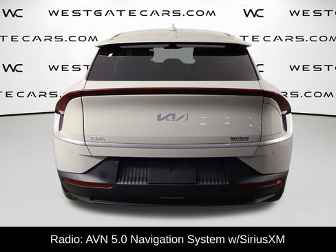 Used 2024 Kia EV6 Light RWD image 4