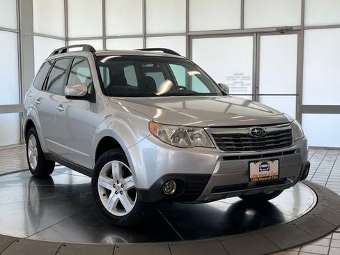 Used 2010 Subaru Forester 2.5X Limited image 1