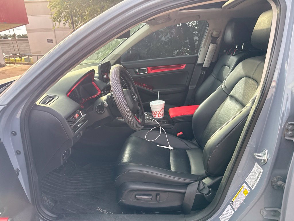 Used 2022 Honda Civic Touring image 12