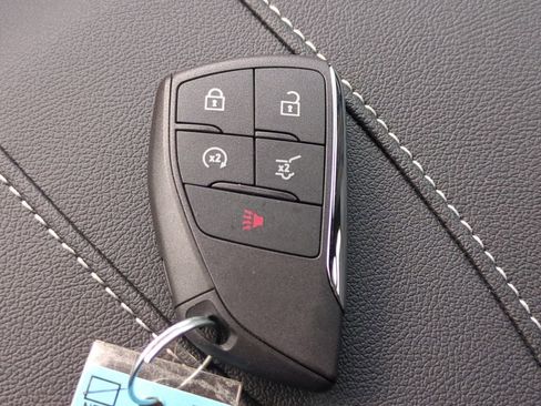 New 2026 Chevrolet Traverse LT w/ Driver Confidence Package image 28