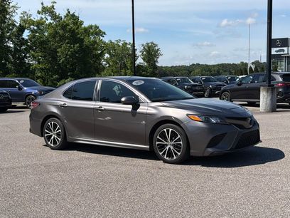 Used 2020 Toyota Camry SE