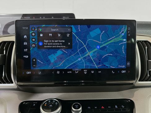 Used 2025 Ford Expedition Active image 22