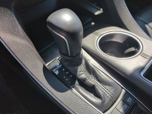 Used 2021 Toyota Avalon Touring FWD image 16