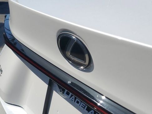 Used 2023 Lexus IS 300 w/ Comfort Package RWD image 11
